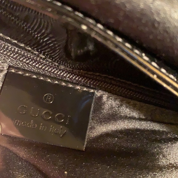 Authentic Gucci patent leather bag - Picture 7 of 16